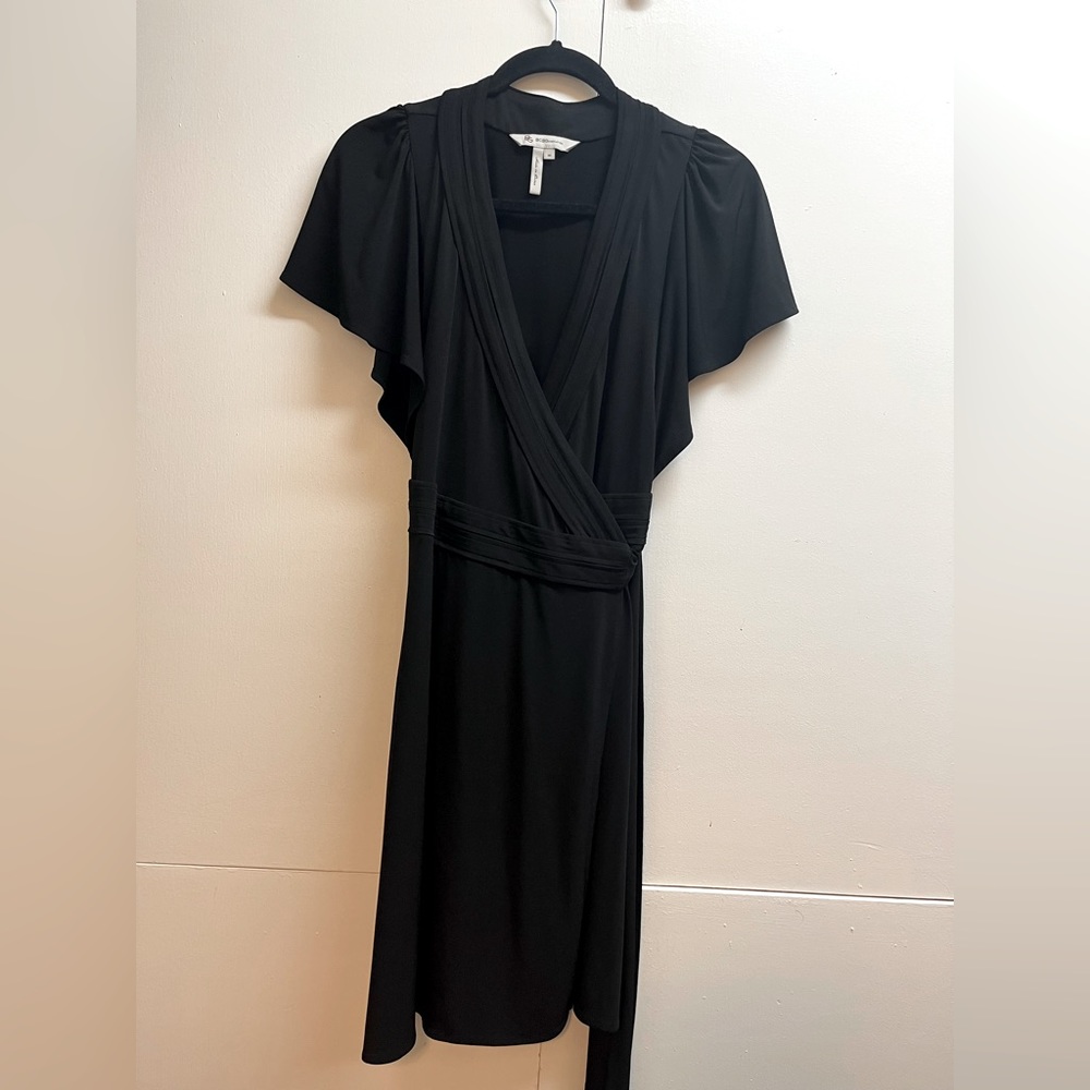 BCBG BCBGeneration wrap dress size medium